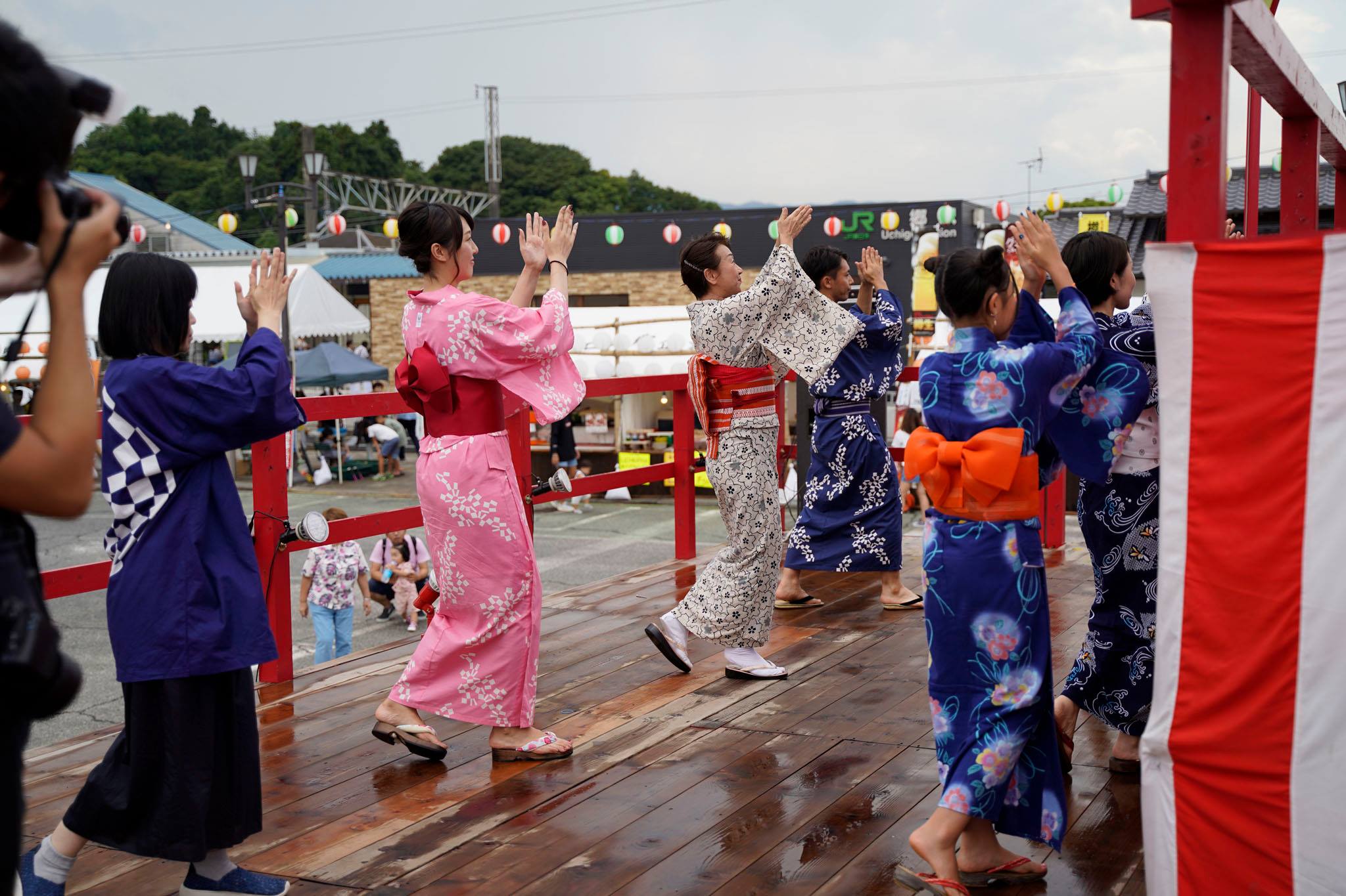 東京五輪音頭 いわき回転やぐら盆踊り 練習会 8月15日14時から 東京五輪音頭 と いわき回転やぐら盆踊りの踊り方 練習会を開催します 場所は内郷駅前いわき回転やぐらステージ前 いわき回転やぐら盆踊り大会